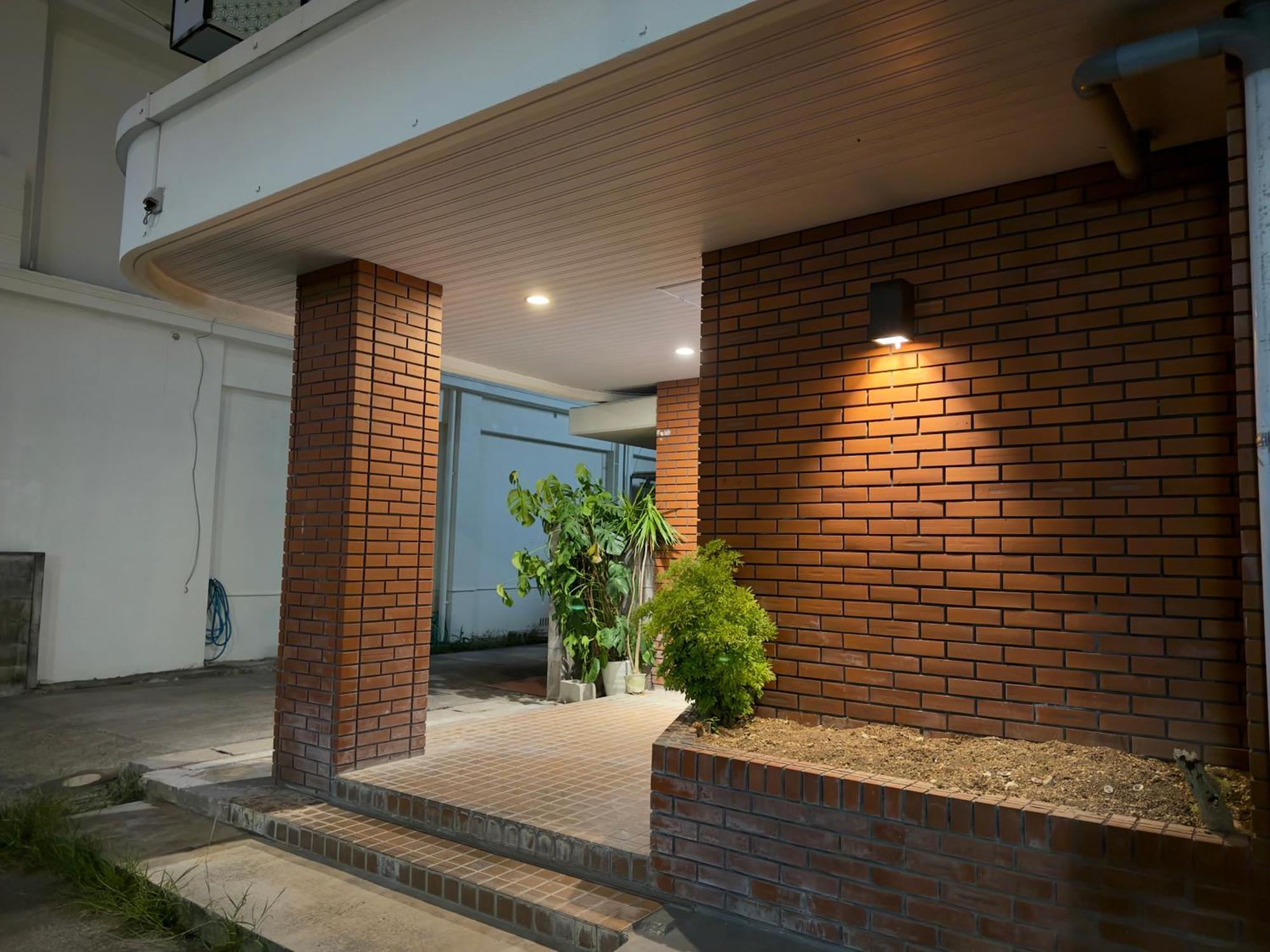 Hotel Ishigaki And Chikonkiya Екстер'єр фото